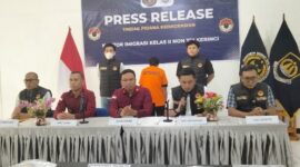 Perempuan Asal Tiongkok Dihentikan Imigrasi Kerinci Saat Berjualan di Pasar Tradisional Sungai Penuh