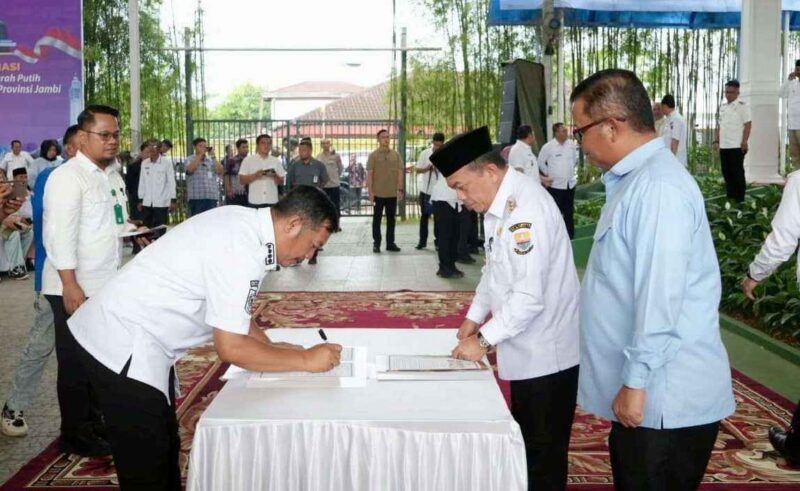 Bupati Kerinci Hadiri Rakor Pembentukan Kopdes Merah Putih
