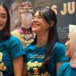 Aisha Nurra Datau (kiri), Maizura (tengah), dan Musdalifah Basri (kanan) di Konferensi Pers film ‘Jodoh 3 Bujang’.  (Foto: RRI/Anisa Putri H)