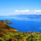 Danau Toba dan Pulau Samosir. (Foto: wisatalagi.blogspot.com)