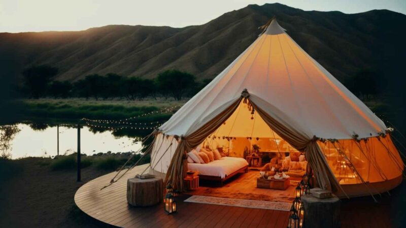 Ilustrasi. 7 Pilihan Tempat Glamping Seru di Puncak, Menginap Nyaman di Tengah Alam. (Foto: (Adobe Stock Photo))