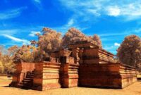 Candi Muaro Jambi. (Foto: bams.blog)