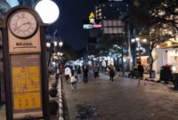 Wisata Malam di Bandung: 7 Destinasi Paling Hits yang Wajib Kamu Jelajahi Saat Kota Mulai Bercahaya. (Foto: travel.kompas.com)