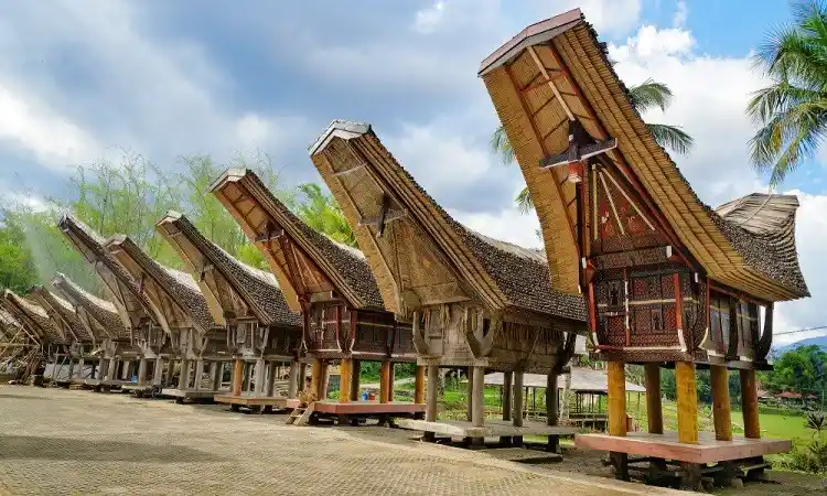 Menelusuri Keindahan Tersembunyi: 7 Wisata Anti-Mainstream di Sulawesi Selatan yang Jarang Terekspos. (Foto: celebes.co)