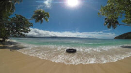 Jelajahi 10 Destinasi Wisata Alam Eksotis Jayapura. (Foto: https://www.pantainesia.com/pantai-harlem)