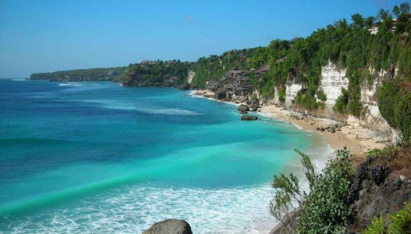 Ilustrasi. Menjelajah Banten: 10 Tempat Wisata Instagramable yang Penuh Pesona Alam dan Budaya. (Foto: Google)