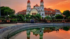 10 Wisata Populer dan Ikonik di Semarang yang Wajib Masuk Daftar Travelingmu. (Foto: grid.id)