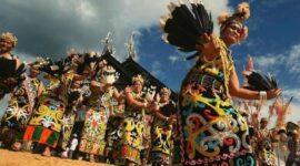 9 Tempat Wisata Keren di Kalimantan Timur yang Wajib Masuk Bucket List Liburan Kamu!. (Foto: mapelweb.com)