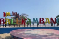 Pantai Balekambang, Tanah Lot Jawa Timur yang Selalu Hidup. (Foto: tiketmasuk)