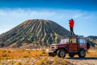 Gunung Bromo, Pesona Alam Jawa Timur yang Wajib Masuk Bucket List Liburanmu. (Foto: traveloka.com)