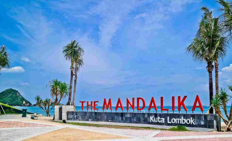 Mandalika Lombok: Destinasi Olahraga & Healing yang Lagi Hits Pasca MotoGP. (Foto: vecteezy.com)