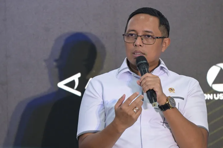Hasan Nasbi Anggota Baru Komisaris Pertamina  (Foto: Antara)