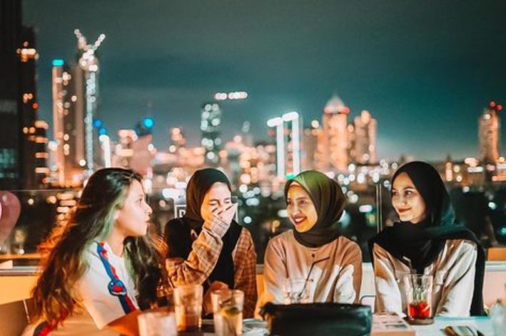 7 Tempat Nongkrong di Jakarta Pusat dengan Vibes Paling Unik. (Foto: Google)