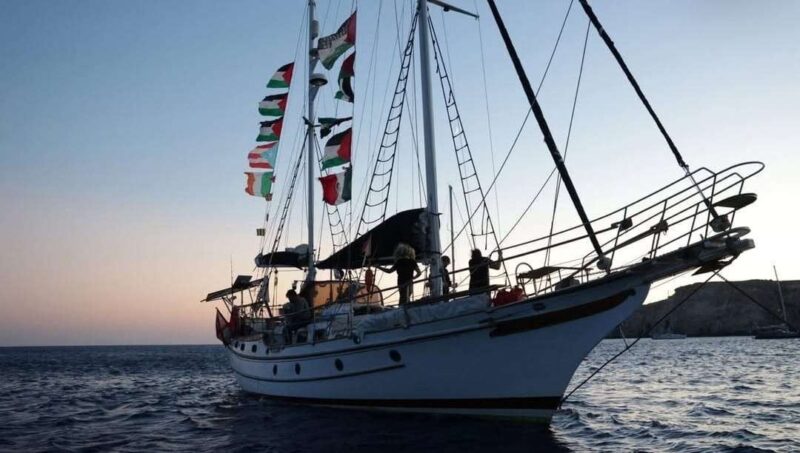 Salah satu kapal dalam rombongan Global Sumud Flotilla menuju Gaza (Foto: Instagram - @globalsumudflotilla)