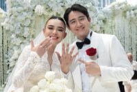 Amanda Manopo dan Kenny Austin resmi menikah, Jumat (10/10/2025). (Foto: Ig @rollmoments)