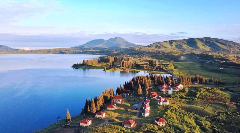 Danau Kembar (Foto: toursumbar)