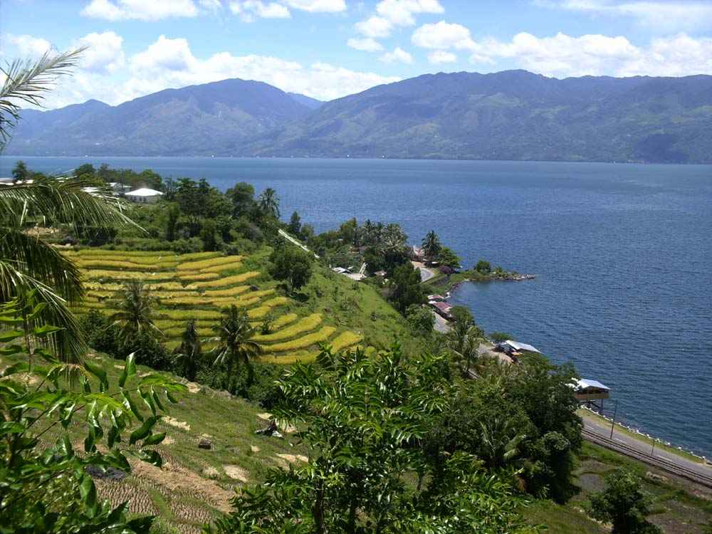 Danau Maninjau