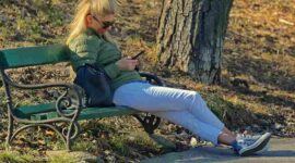 Ilustrasi. 5 Cara Seru Dapat Saldo DANA Gratis Cuma Modal HP, Gampang Banget! (Foto: Pixabay)