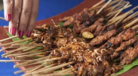 Ilustrasi sate sapi.  Foto: Shutterstock