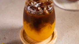 Ilustrasi kopi mangga. Foto: Edalin Photography/Shutterstock