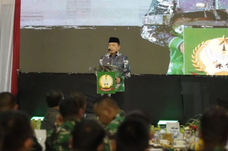 Gubernur Jambi Al Haris di HUT ke-66 Korem 042/Gapu. Foto dok Kominfo Jambi