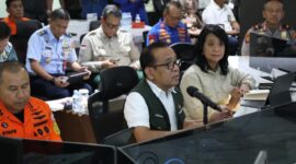 Rapat Tingkat Menteri yang dipimpin Kemenko PMK bersama BNPB dan jajaran kementerian/lembaga lain di Jakarta pada Kamis (27/11). Foto : Humas BNPB