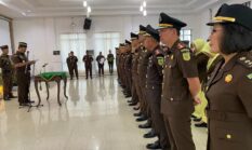 Sugeng Hariadi Lantik 11 Pejabat Baru Kejati Jambi, Tekankan Integritas dan Profesionalisme