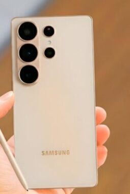 Samsung Galaxy S26 Usung Desain Lebih Tipis dan Antarmuka Baru