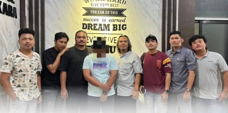 RM Ditangkap Polres Merangin Usai Rekam Rekan Kerja yang Baru Selesai Mandi. Foto : Humas Polres Merangin
