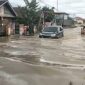 Banjir genangi ruas jalan Lubuk Suli, Depati Tujuh, Kamis (27/11/2025). 