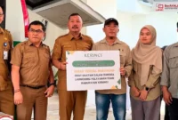 PT KMH Serahkan Bantuan Obat dan Alat Medis ke RSUD Kerinci