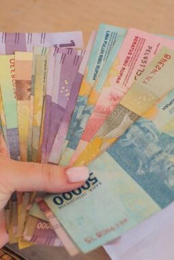 Pemerintah Tuntaskan Pembahasan UMP 2026, Ini Bocoran Formula Baru