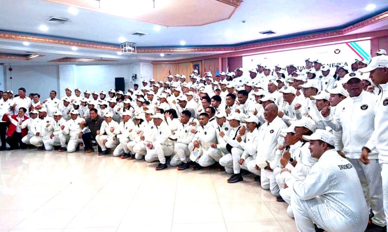 Acara pengukuhan kontingen Indonesia untuk SEA Games 2025 yang berlangsung di Auditorium Wisma Kemenpora, Senayan, Jakarta, Jumat (05/12/2025)