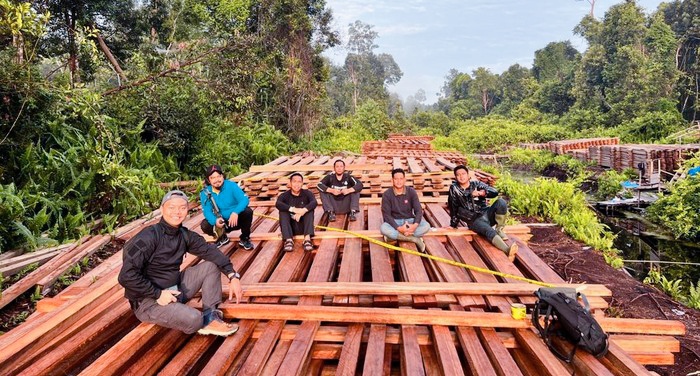 Polres Inhu Ungkap 300 Kubik Kayu Ilegal di Perbatasan. Foto: Humas Polres Kerinci. 