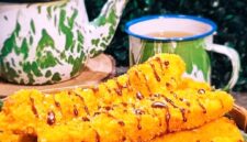 Pisang Goreng Crispy Wijen Gula Aren.