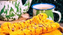 Pisang Goreng Crispy Wijen Gula Aren. 