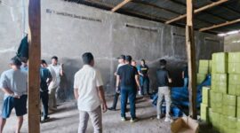 Polres TTU dan Bea Cukai Sita Ribuan Bal Rokok Ilegal. 