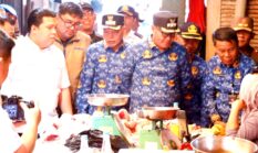 Wali Kota Sungai Penuh Sidak Pasar, Pastikan Harga Pangan Stabil Jelang Ramadan 1447 H