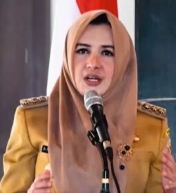 KPK Tangkap Bupati Pekalongan Fadia Arafiq dalam OTT