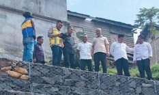 Edi Purwanto Dorong Anggaran Rp18 Miliar, Tinjau Penahan Tebing di Bungo