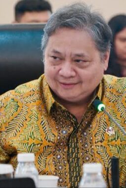 Pemerintah Terapkan WFH ASN Usai Lebaran untuk Hemat BBM