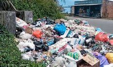 Sampah Menumpuk di TPS, Wajah Wisata Dermaga Danau Kerinci Tercoreng