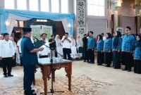 Wako Maulana Lantik 43 PNS Baru. 